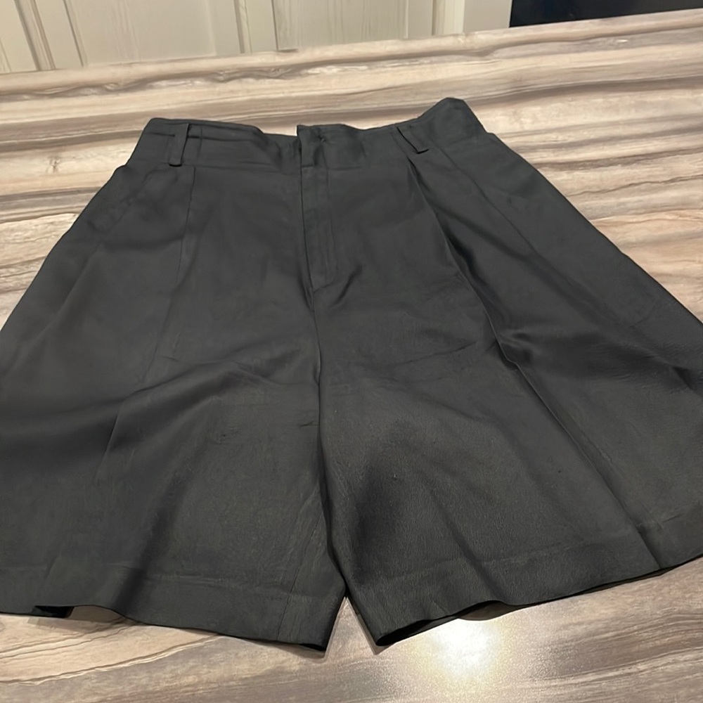COPY - Beautiful Ellen Tracy Silk Shorts